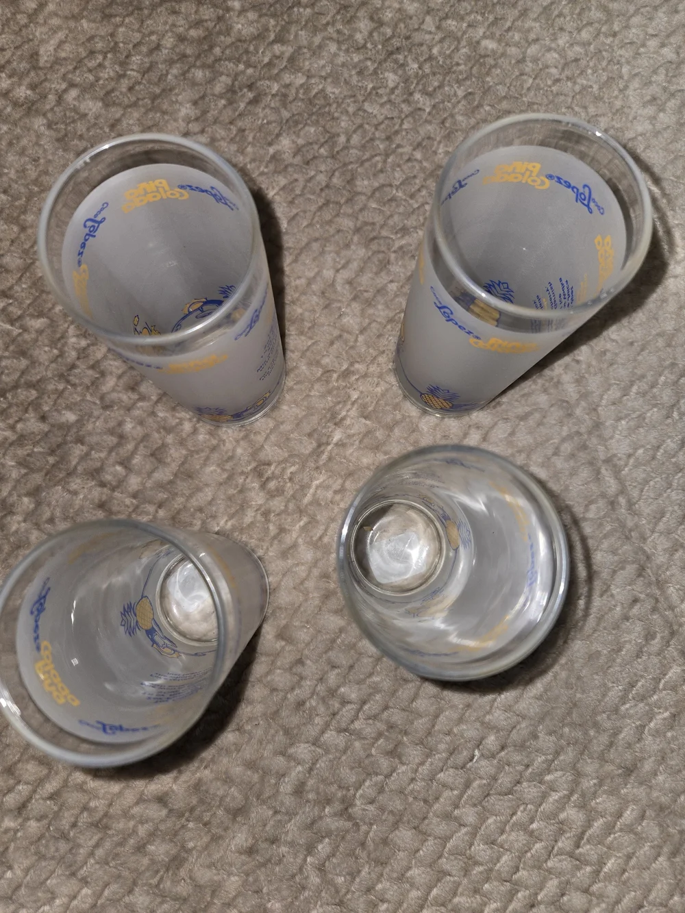 The Unbranded Brand set frosted